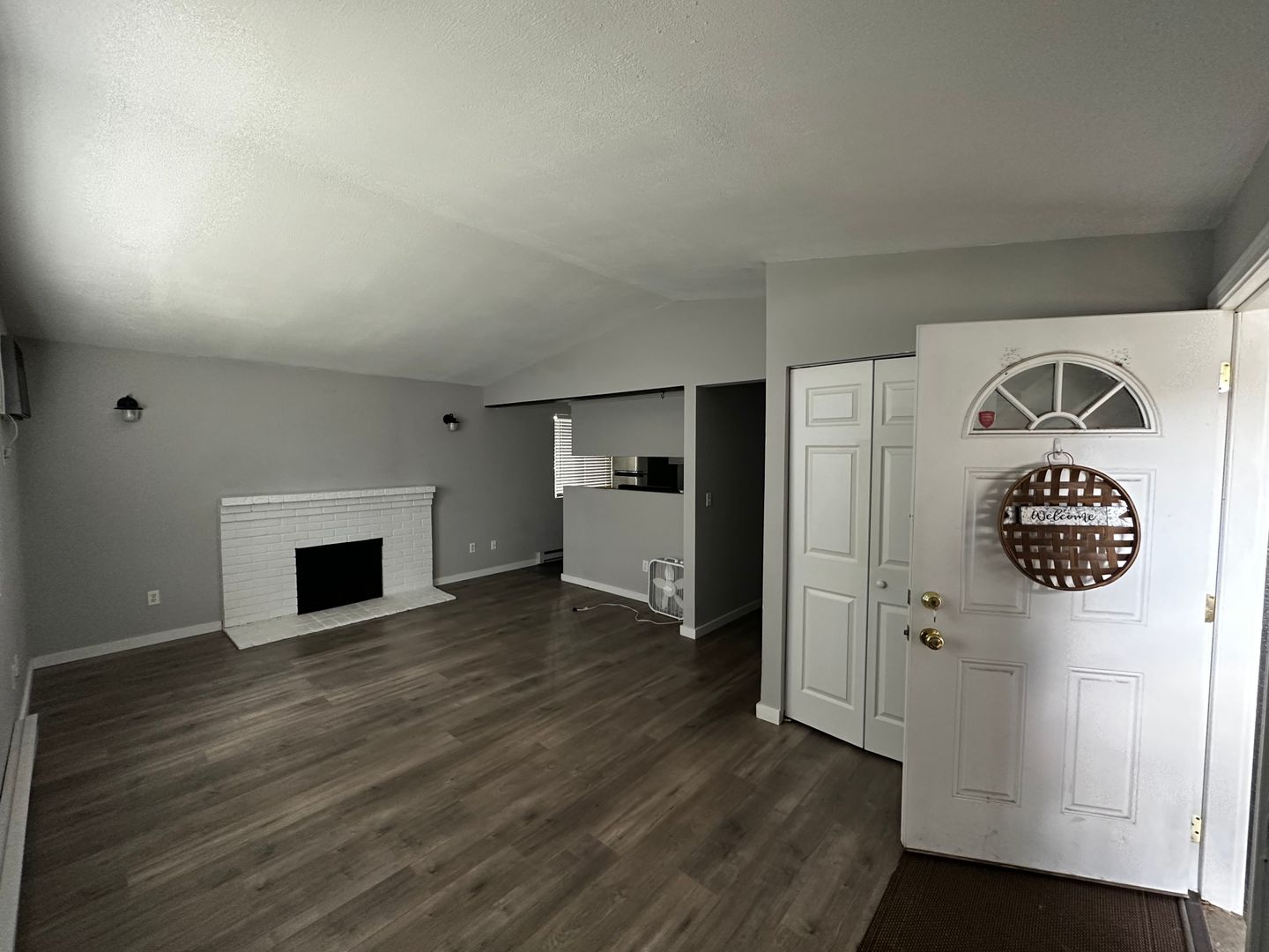 Spokane Apartment: 308 E Weile #3