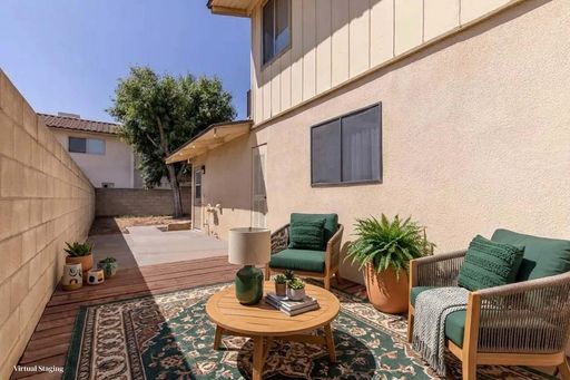 Welcome to Casa De Dallas in Madera, California.