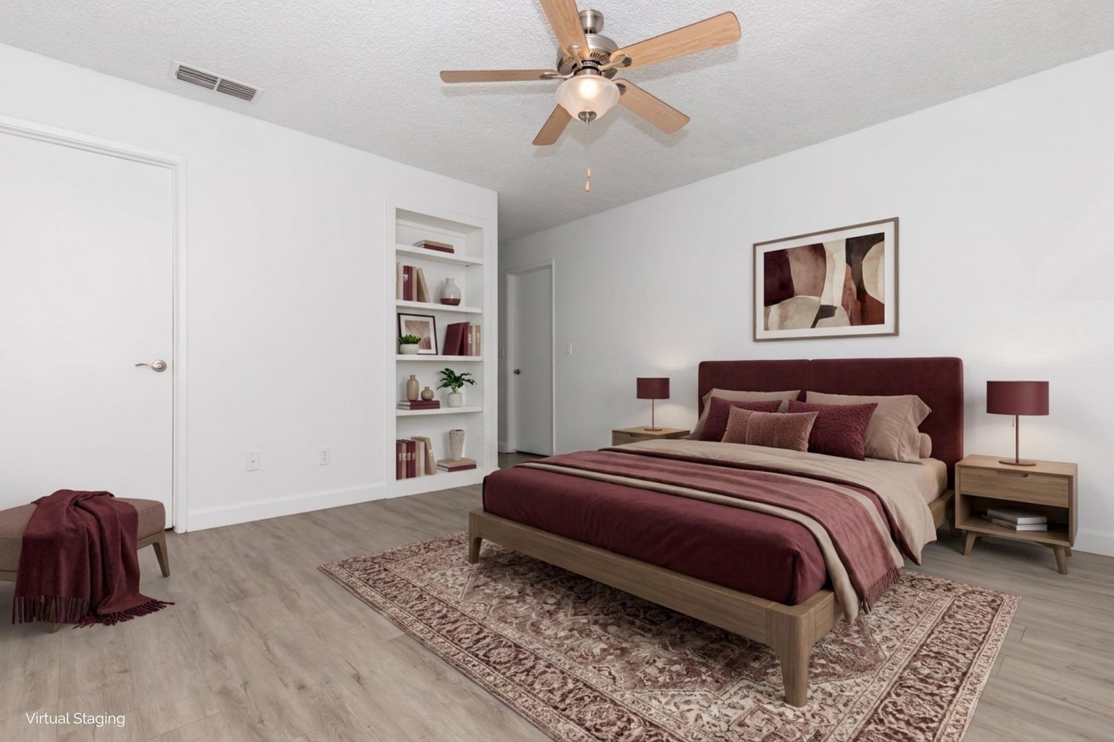 Madera Apartment: 950 Barnett Way
