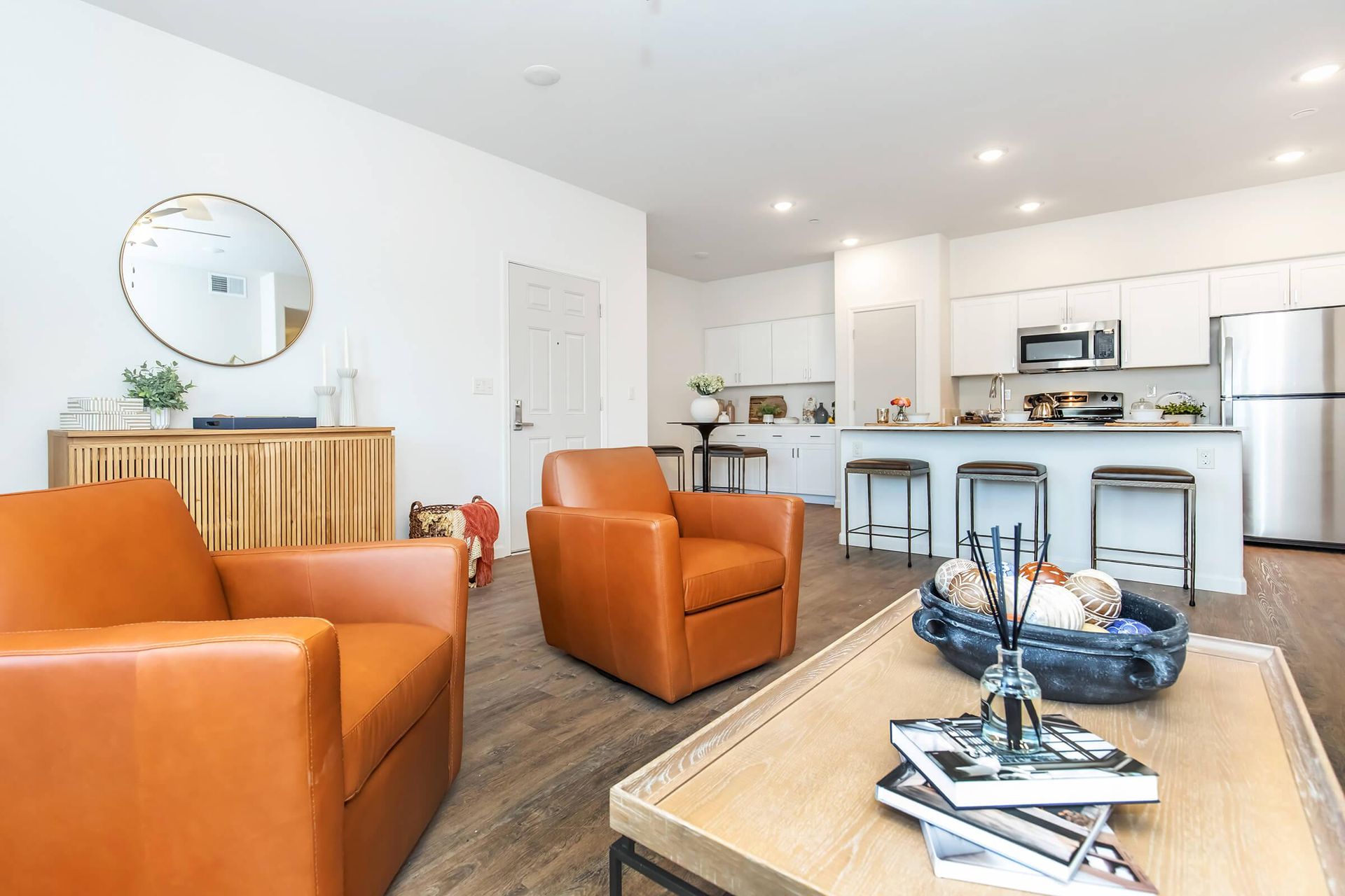 Fresno Apartment: 2594 N. Armstrong Avenue