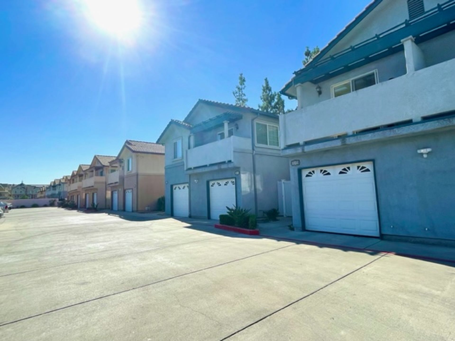 Fresno Apartment: 3655 W San Jose Ave.