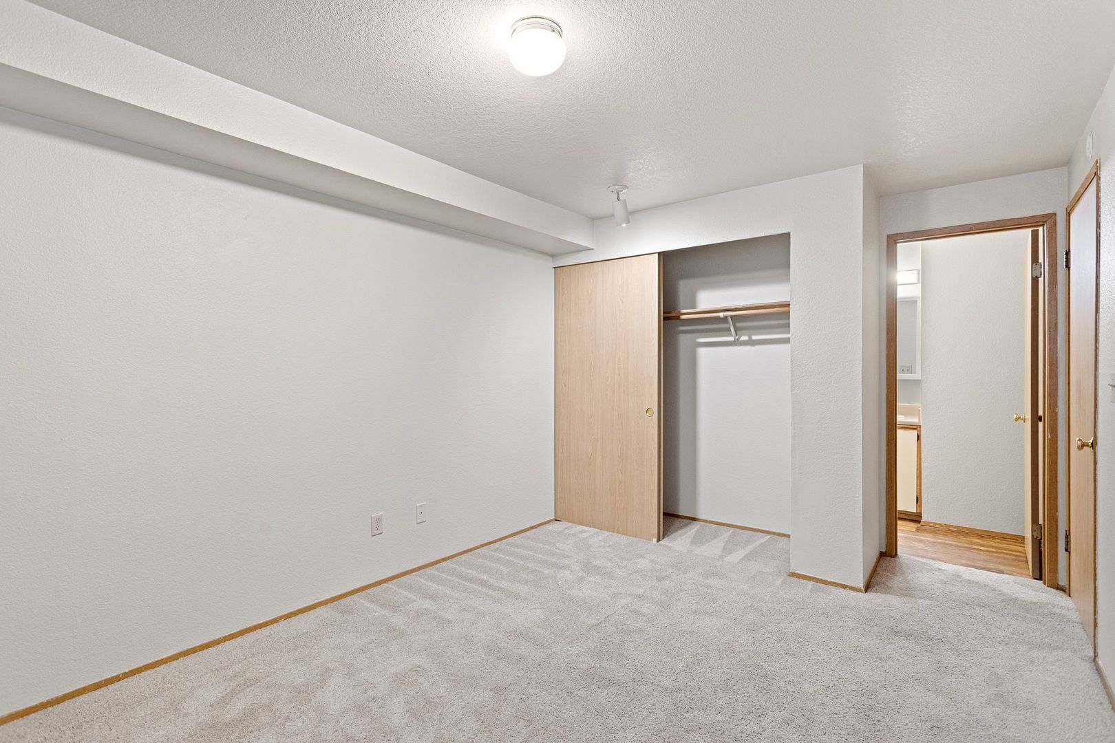 Heron View Apartment Homes 13 of 17