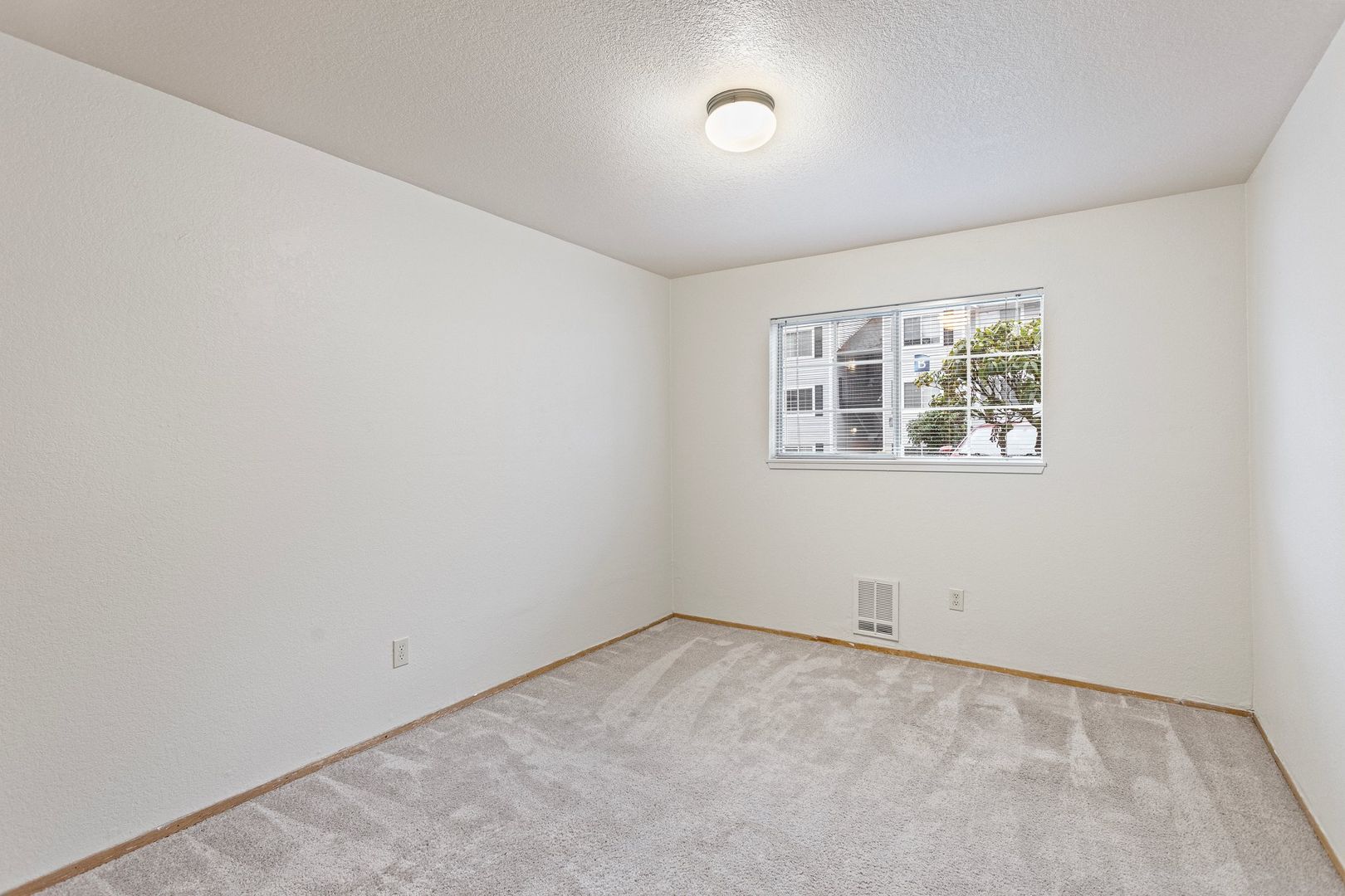 Heron View Apartment Homes 10 of 17