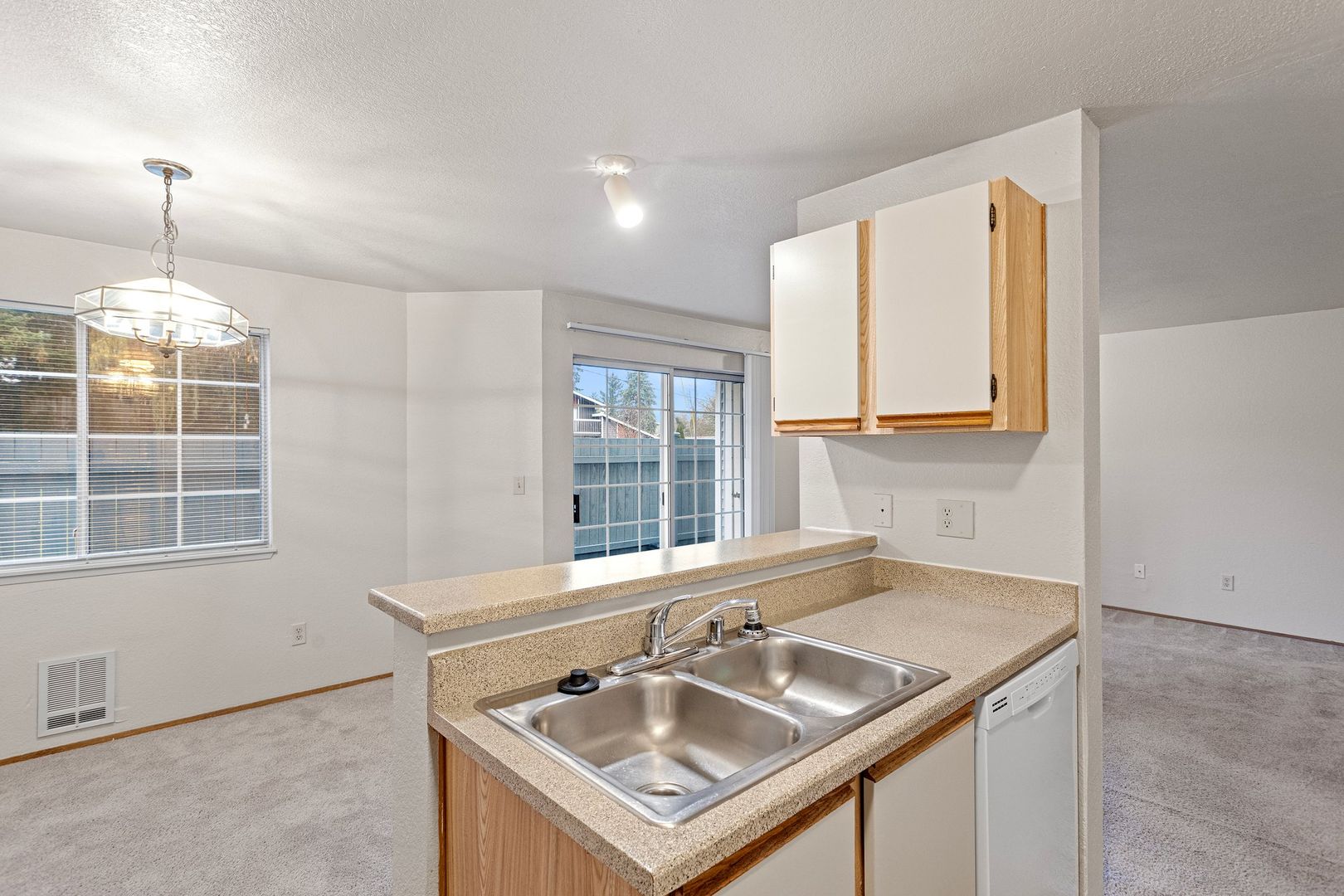 Heron View Apartment Homes 7 of 17