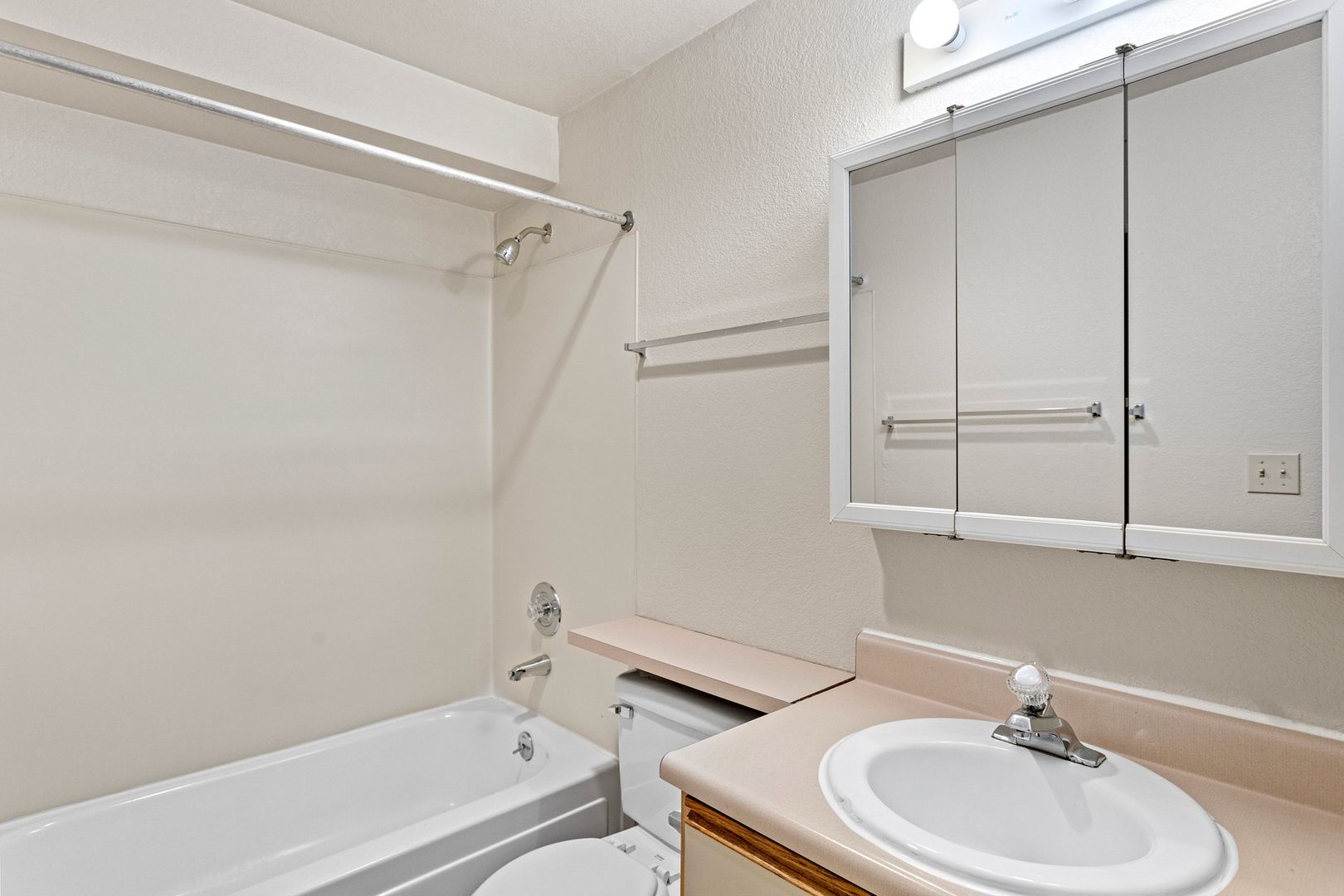 Heron View Apartment Homes 14 of 17