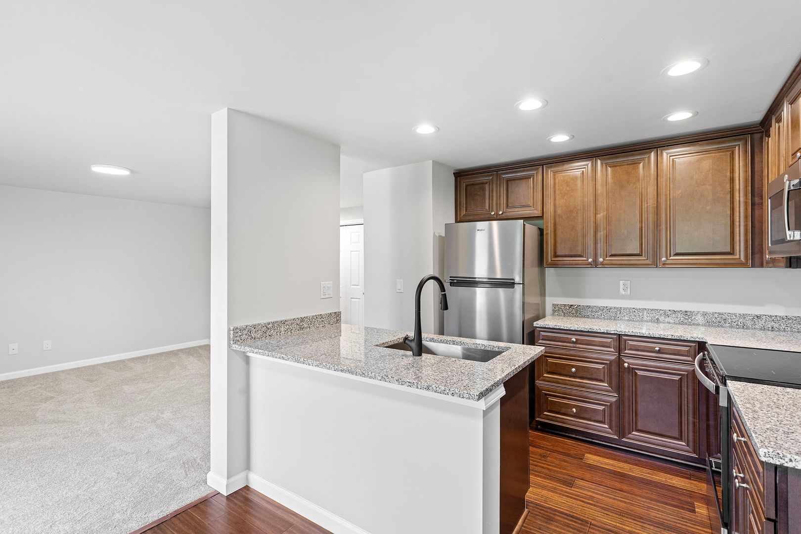 Heron View Apartment Homes 1 of 12