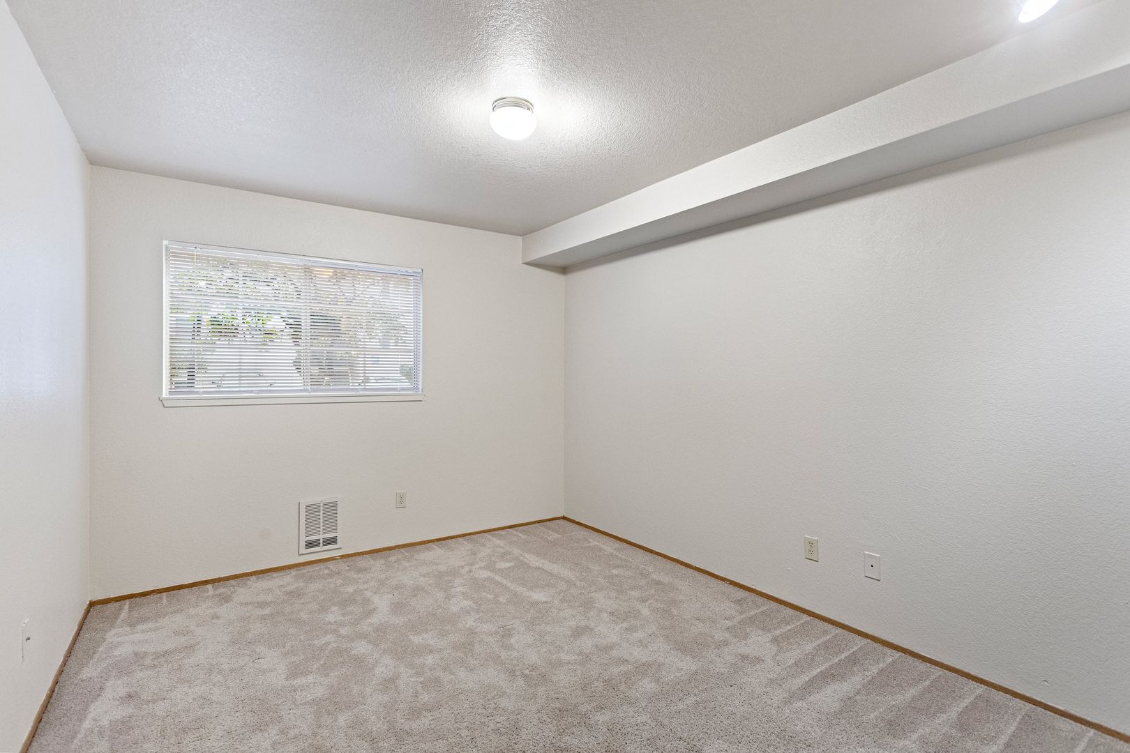 Heron View Apartment Homes 12 of 17