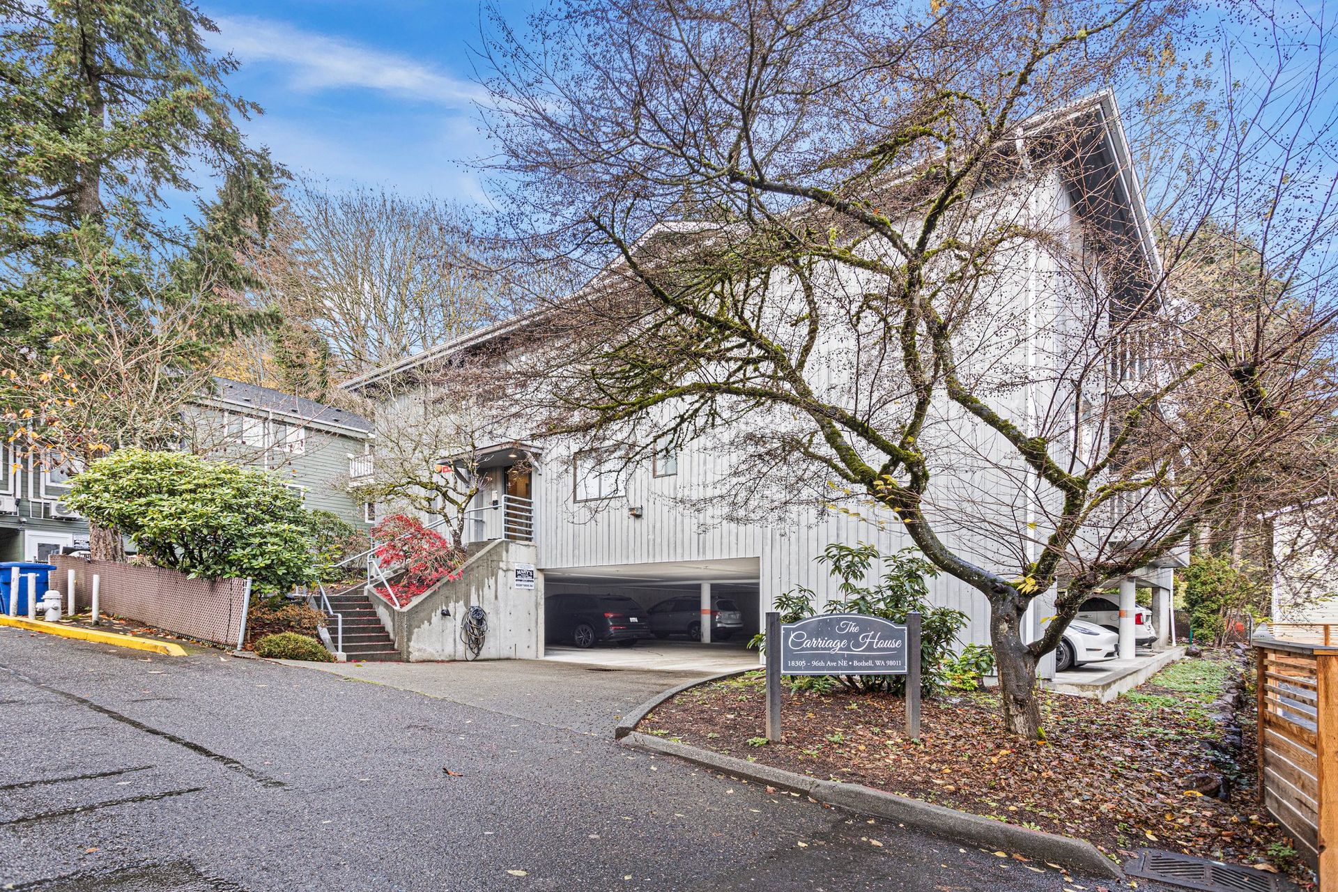 Bothell Apartment: 18305 - 96th Ave NE