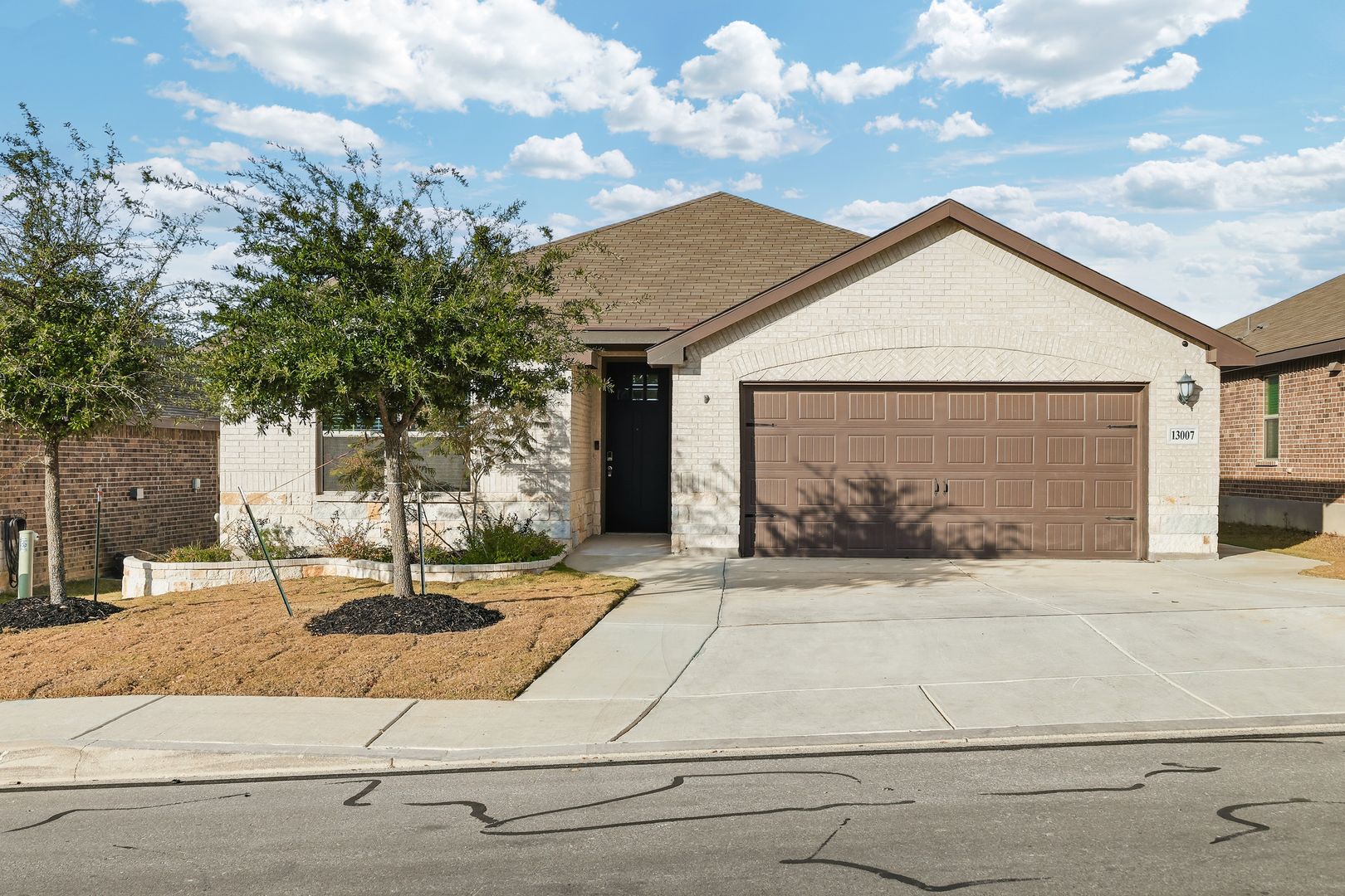 San Antonio House: 13007 Louberg Valley