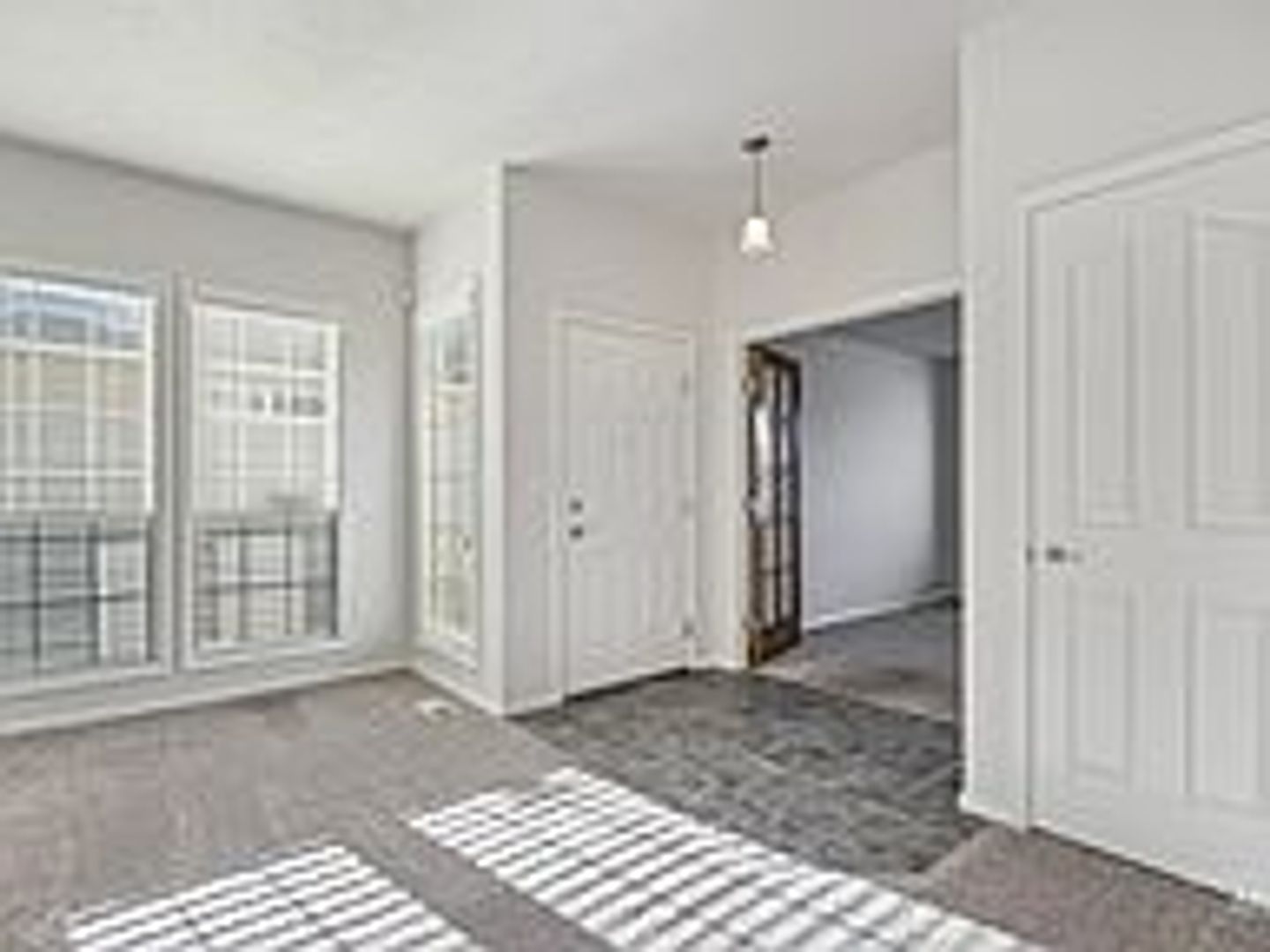 Garden City House: 9948 Sleepy Hollow