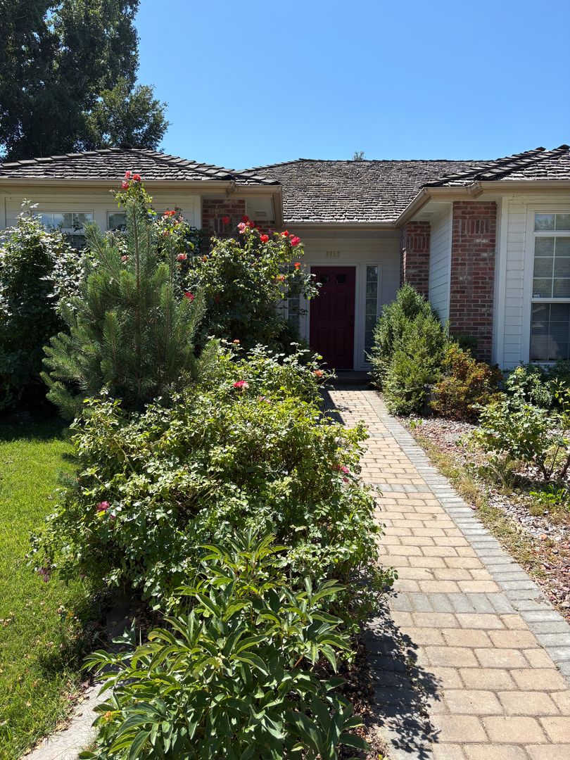 Garden City House: 8659 W Atwater Dr