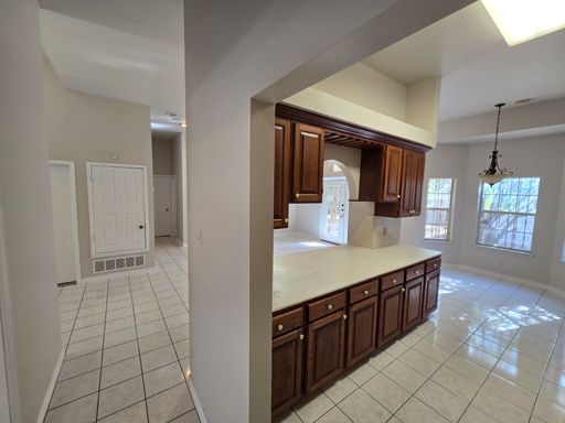 8802 Crossview Loop, Laredo, TX 78045