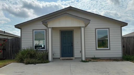 5737 Saint Dominic, Laredo, TX 78046