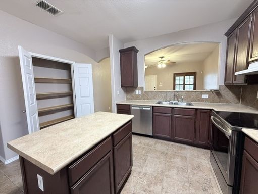 11307 Kirby Drive, Laredo, TX 78045