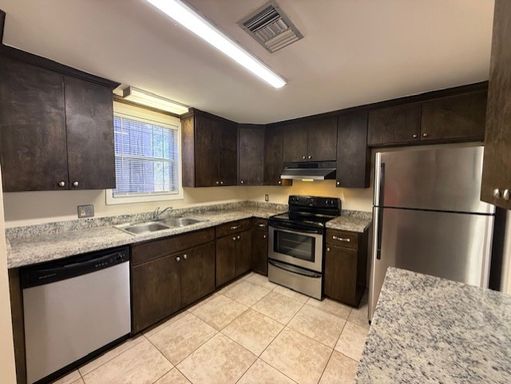 1717 Clark Blvd - 1717 Clark- Unit B, Laredo, TX 78043