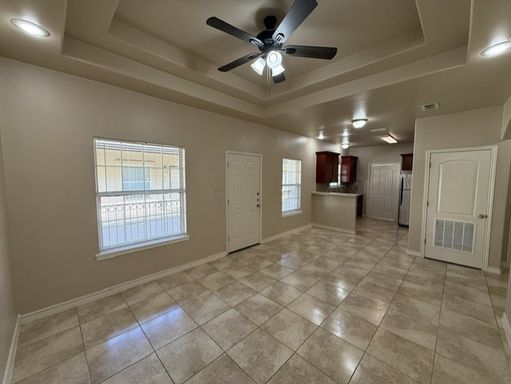 710 Alta Vista Dr. #117, Laredo, TX 78041