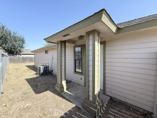 4515 Elizabeth, Laredo, TX 78046