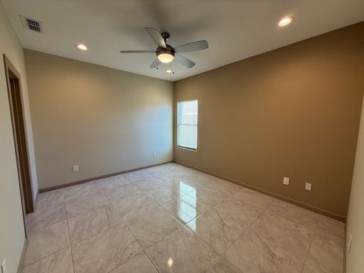 4101 Blue Quail Rd. # B-13, Laredo, TX 78045