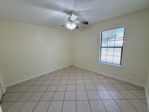 4515 Elizabeth, Laredo, TX 78046