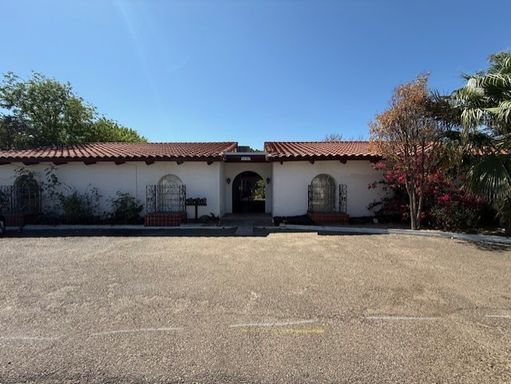 1717 Clark Blvd - 1717 Clark- Unit B, Laredo, TX 78043