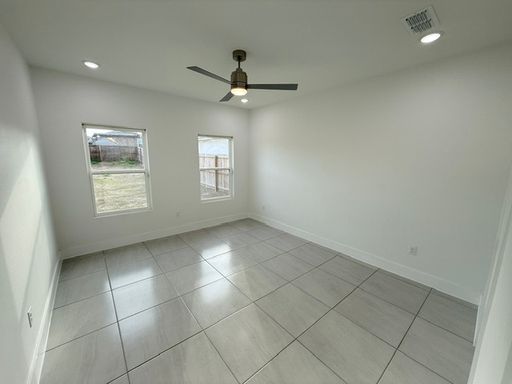 9975 Grotto Drive, Laredo, TX 78045
