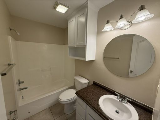2720 Camelot  - 2720 Camelot #102, Laredo, TX 78041