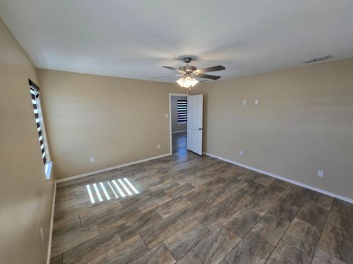 5821 Doctorado Dr, Laredo, TX 78046