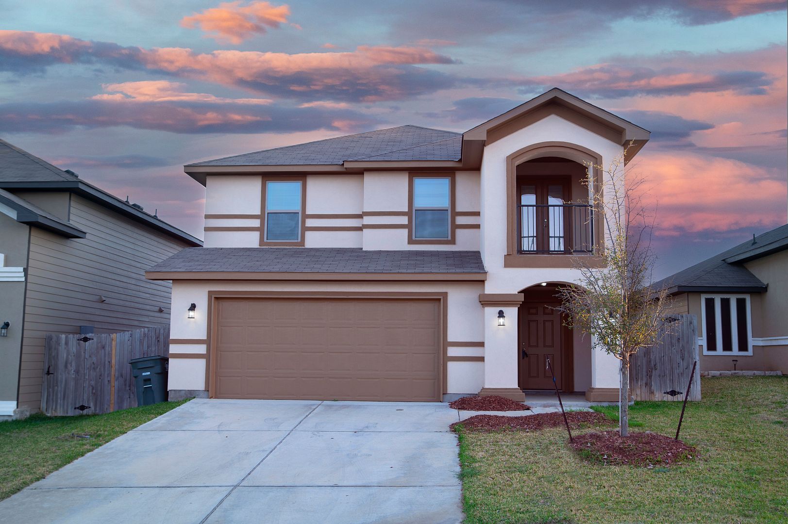 Laredo House: 5607 Lone Star Loop