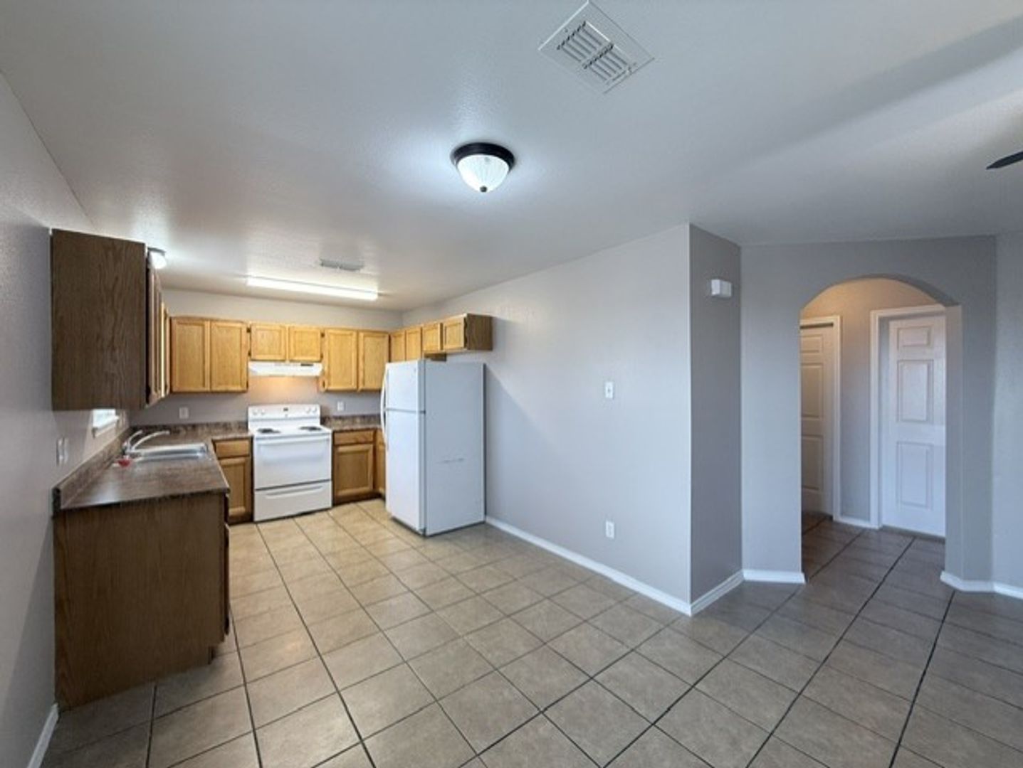 Laredo Apts. 7 of 8