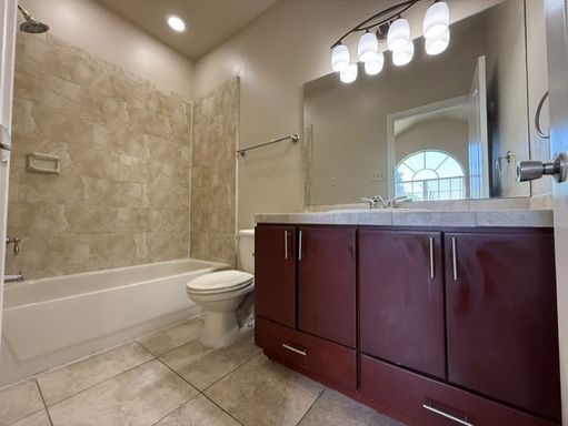 710 Alta Vista Dr. #117, Laredo, TX 78041