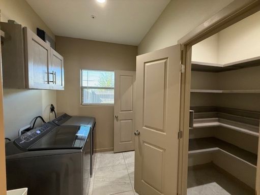 4101 Blue Quail Rd. # B-13, Laredo, TX 78045