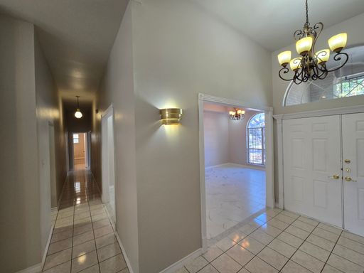 8802 Crossview Loop, Laredo, TX 78045