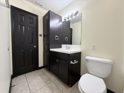 529 Norwich Lp. # 3, Laredo, TX 78045