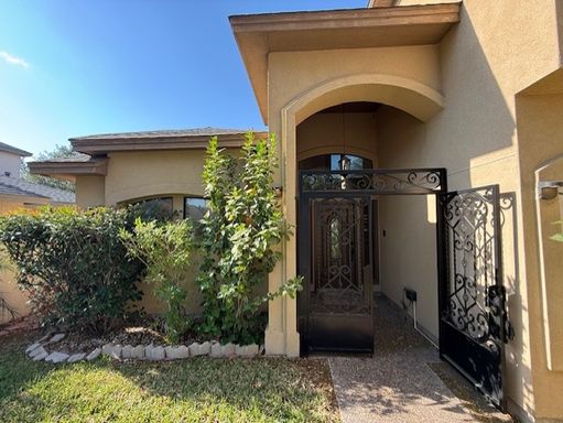 2912 Sundance Loop, Laredo, TX 78045