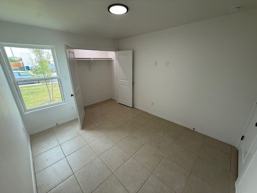 3510 Pascual De Leon Dr, Laredo, TX 78046