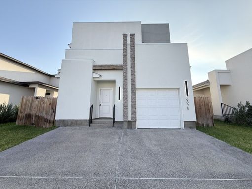 9975 Grotto Drive, Laredo, TX 78045