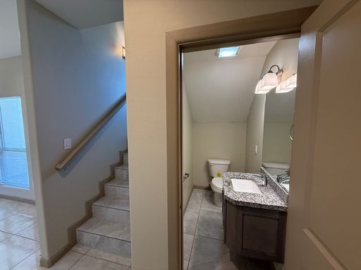 4101 Blue Quail Rd. # B-13, Laredo, TX 78045