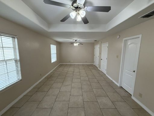 2720 Camelot  - 2720 Camelot #102, Laredo, TX 78041
