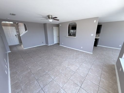 17525 Rock Port Rd, Laredo, TX 78045