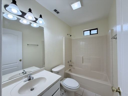 4515 Elizabeth, Laredo, TX 78046