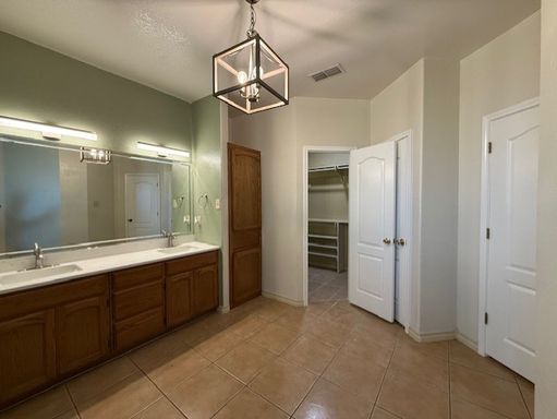 2912 Sundance Loop, Laredo, TX 78045