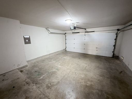 17525 Rock Port Rd, Laredo, TX 78045