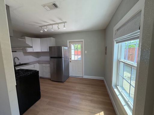 1630 San Angelo , San Antonio, TX 78201