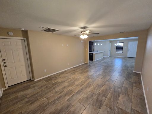 5821 Doctorado Dr, Laredo, TX 78046