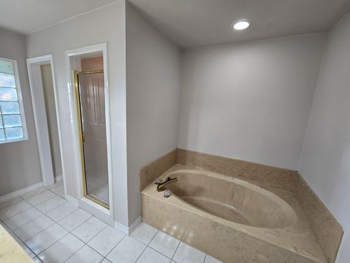 8802 Crossview Loop, Laredo, TX 78045
