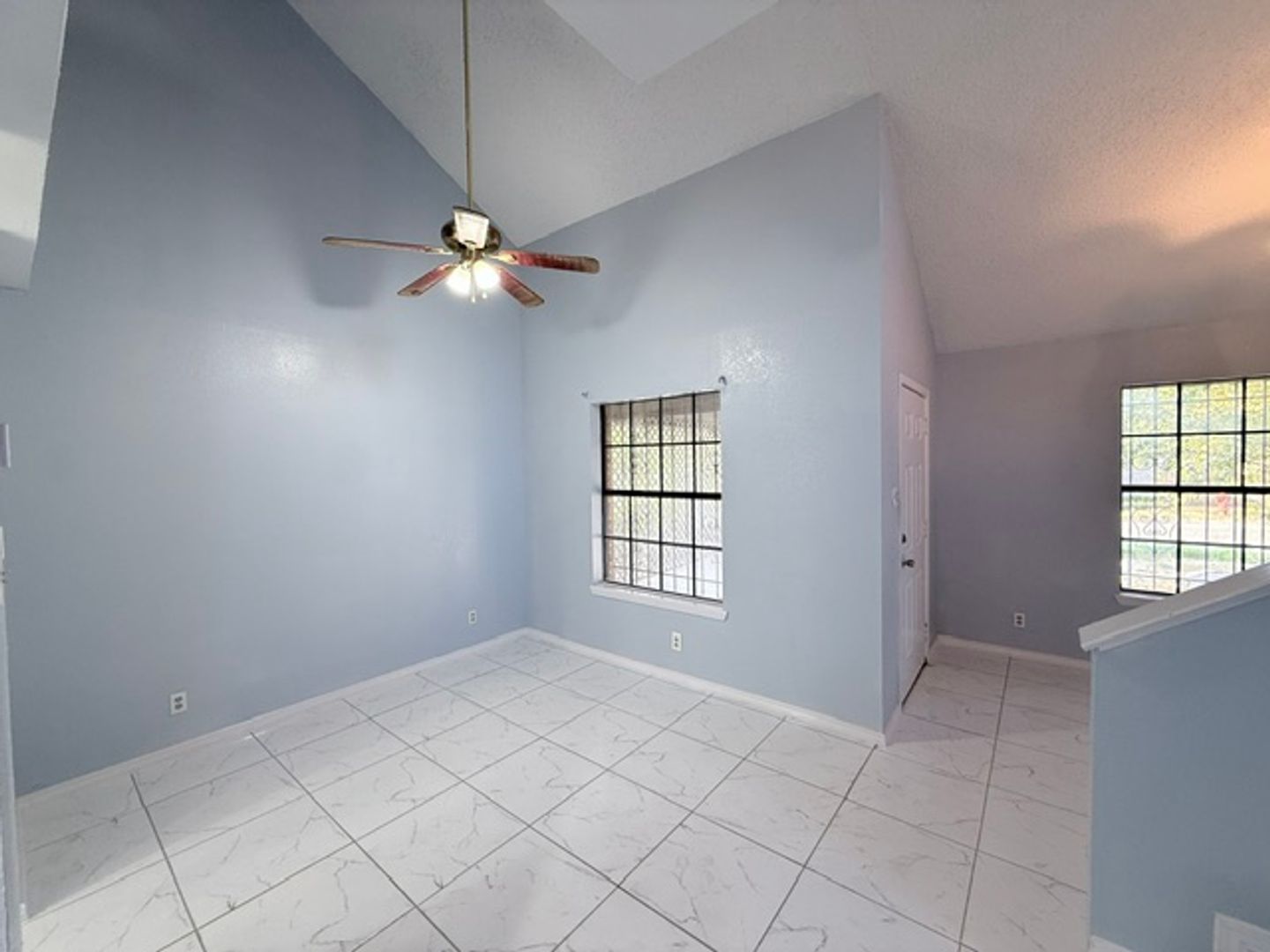 1423 Agave Drive 4 of 12