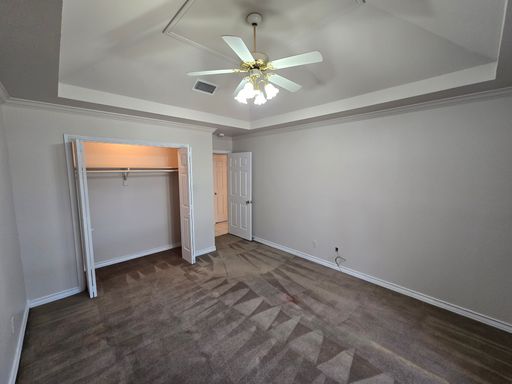 8802 Crossview Loop, Laredo, TX 78045