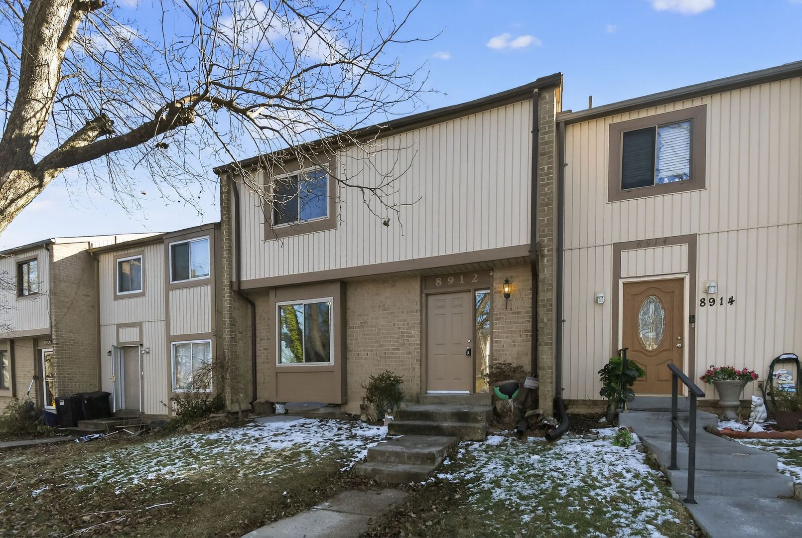 Gaithersburg House: 8912 Centerway Rd