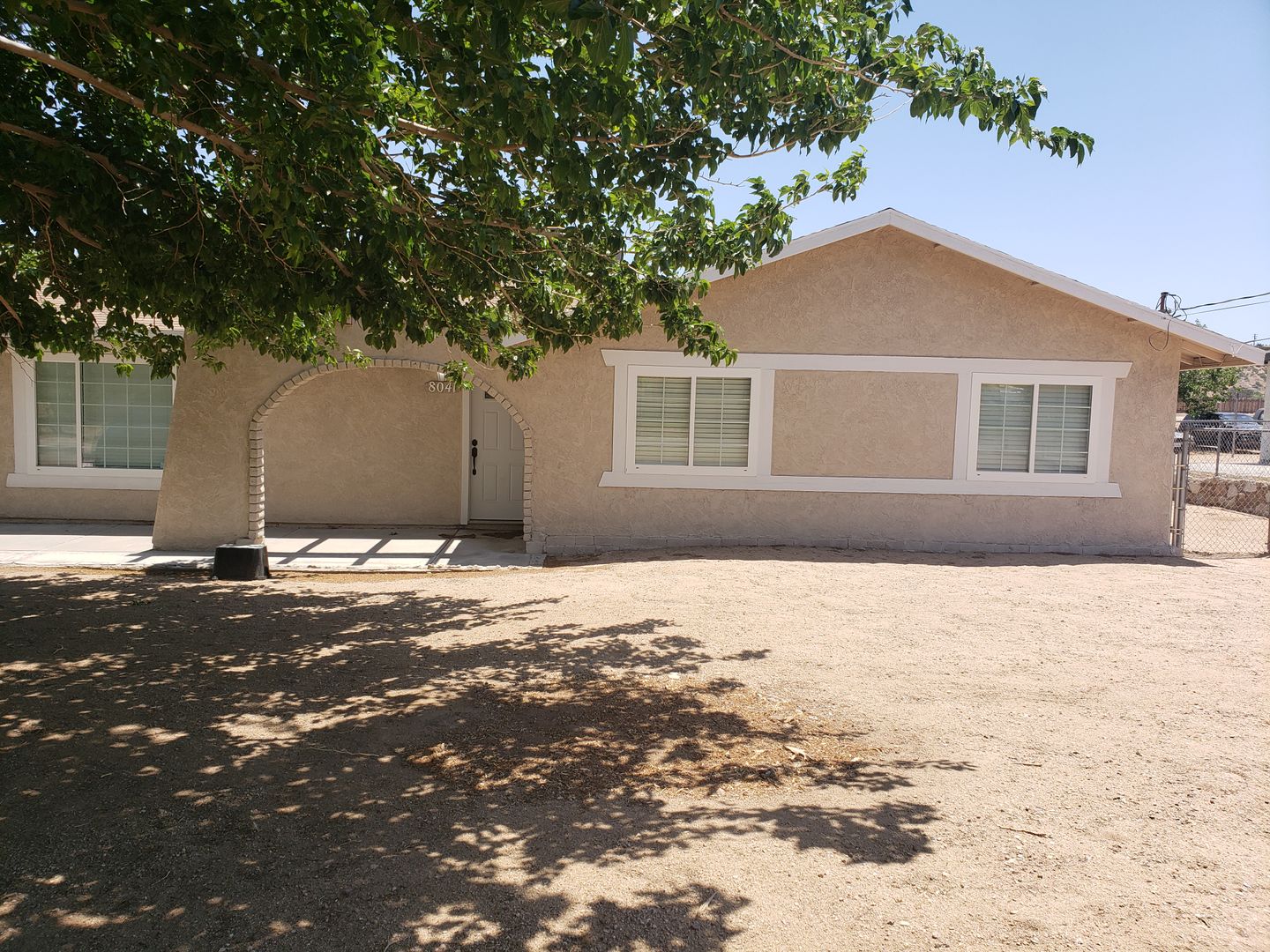 Hesperia House: 8041 Alston Ave