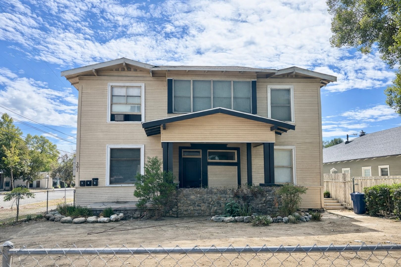 Ontario House: 301 W C Street